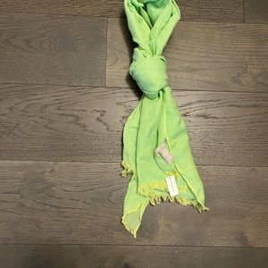 BR ladies scarf NWT retail $84 Mother’s Day gift